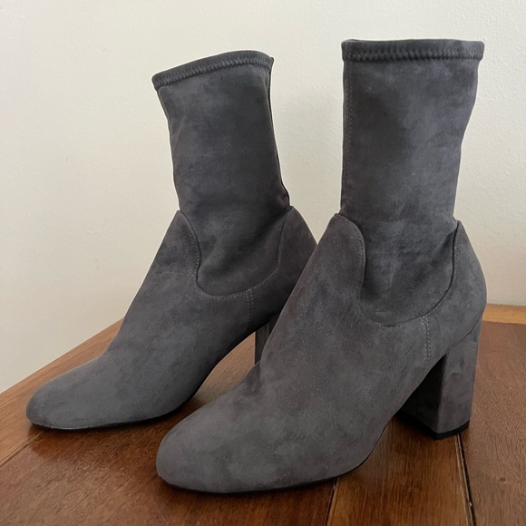 Halogen - Grey Suede Sock Booties - Size 8 - Picture 2 of 8